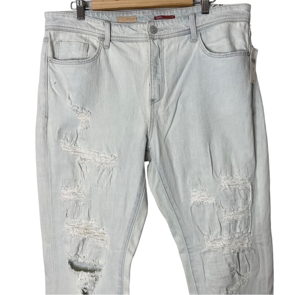 Anthropologie Pilcro Destroyed Mid-Rise Slim Boyfriend Jeans Light Wash Size 32 - Picture 8 of 11